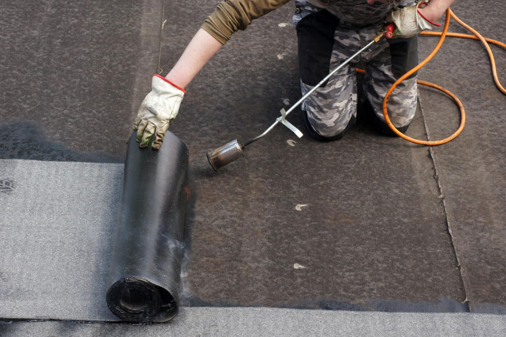 Commercial Roof Maintenance: Cool Tips For Business Owners